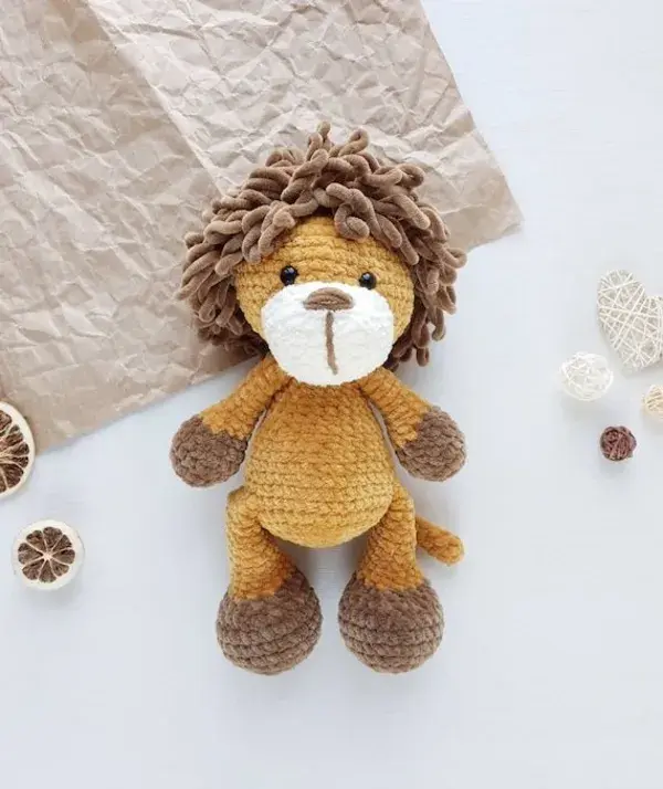 Amigurumi lion toy, crochet lion doll,  stuffed lion, lion plush, lion baby gift, safari nursery, ju