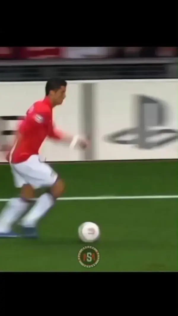 Ronaldo dribbling