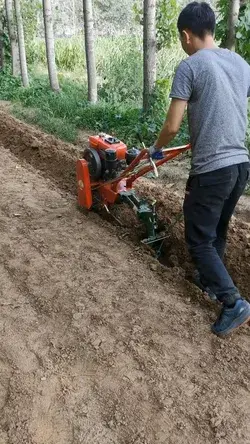 How to Plough Corn Field before Planting with Diesel Engine Machine | HUAYO AGRO