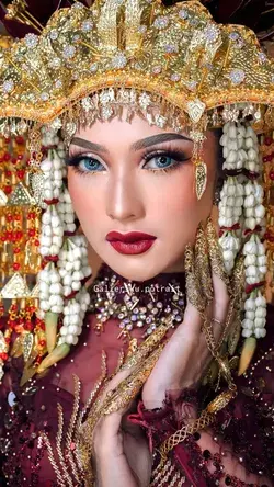 Bride palembang look .