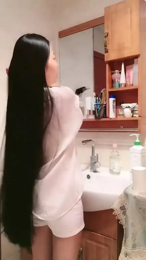 Shiny long black hair