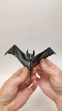 Very realistic bat origami