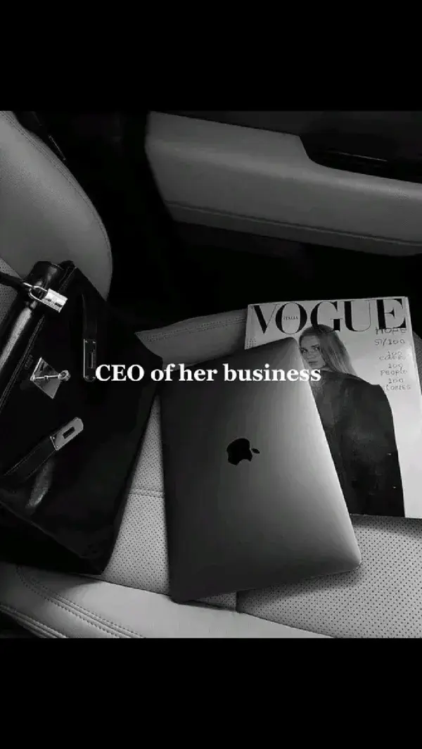 Rich women lifestyle