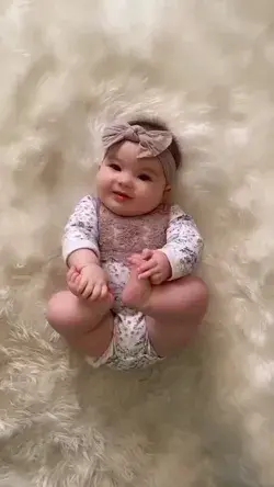 How cute is this baby?