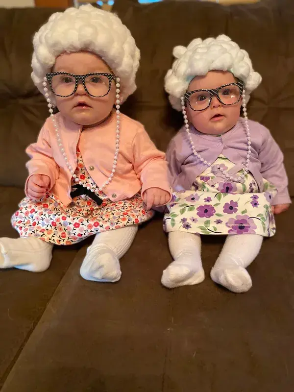 Old lady Halloween costumes