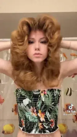 Mallory jade(@groovy_mal) on TikTok: Little bit of that hair brush #fyp #70s #80s #bighair