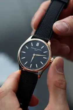 Black Golden Beautiful watch.