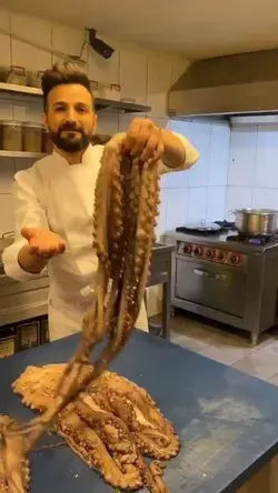 We learn how to prepare and cook octopus from scratch! 🐙🔥