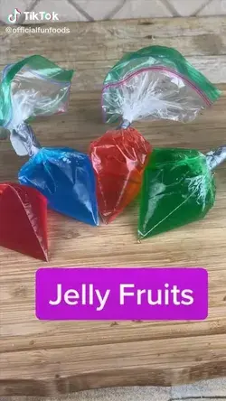 Jelly fruits at home 