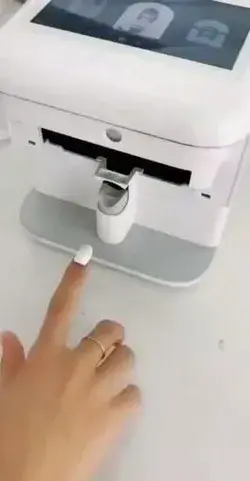 Portable nail printer