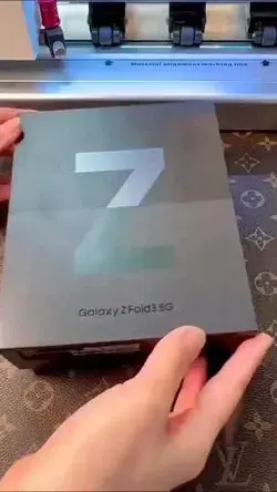 Samsung Electronics Galaxy Z Fold 3 5G