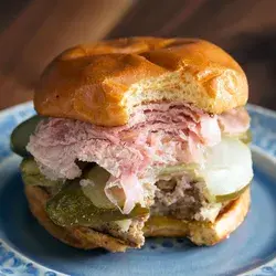 Cubano Burger