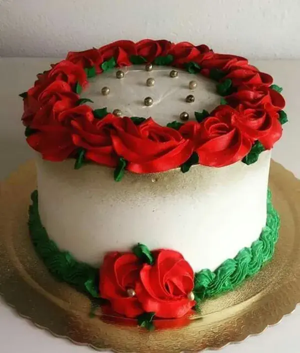 Holiday Baking Delights: Top  Christmas Cake Inspiration