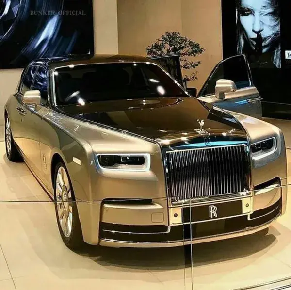 Bespoke luxury car Rolls-Royce Ghost roll royce phantom cars aesthetic car tattoo