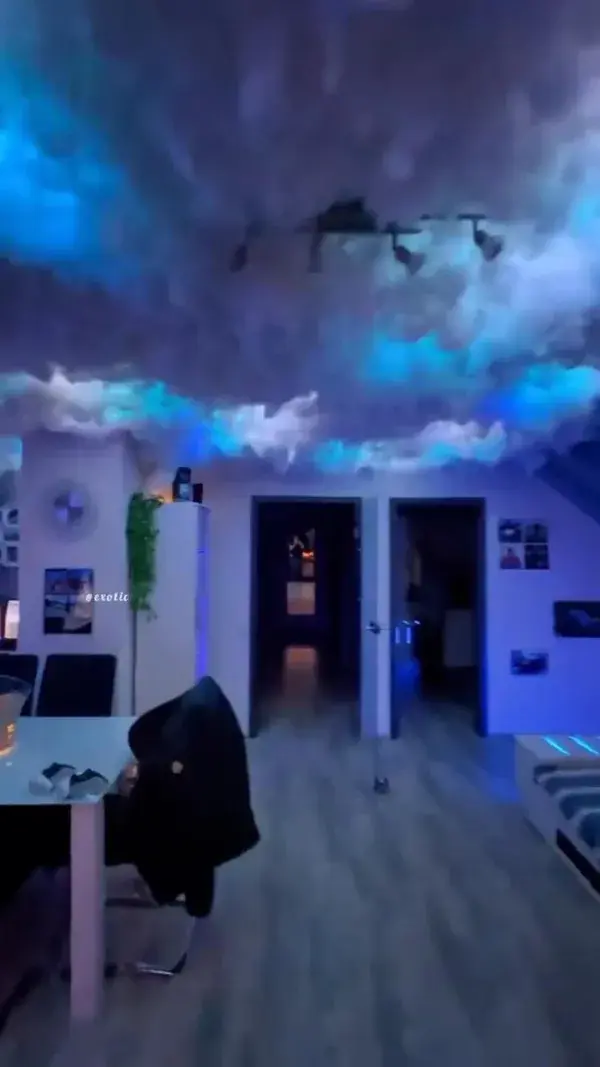 Led cloud ceiling is so damn cool 😍💙