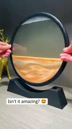 Moving Sand Art