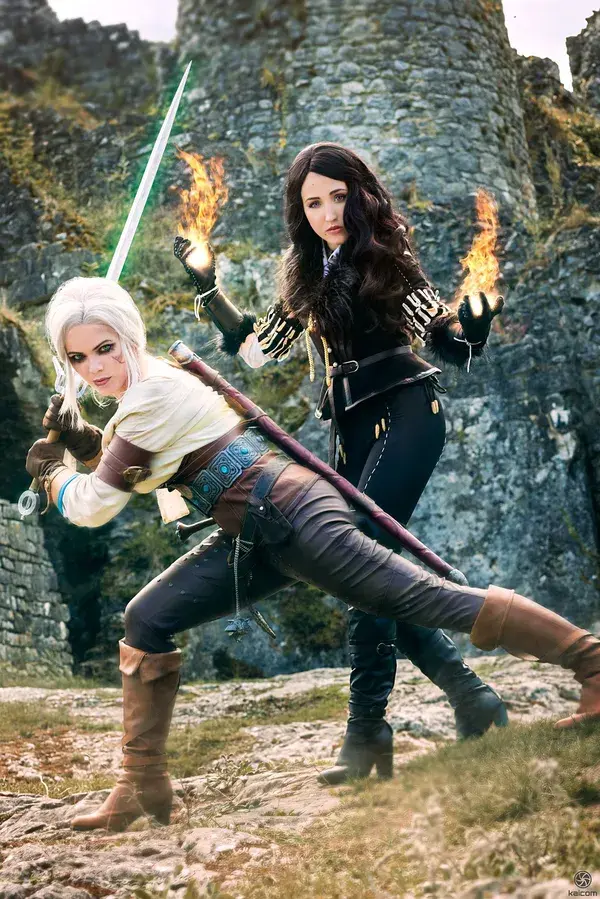 Ciri & Yennefer cosplay