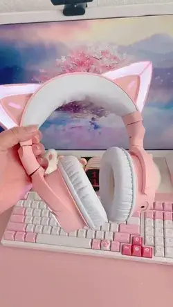 Check out the Yowu Cat Ear headphones 4!💃