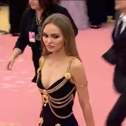 Lily rose depp met gala