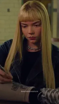 Anya Taylor - video edit (Magik)