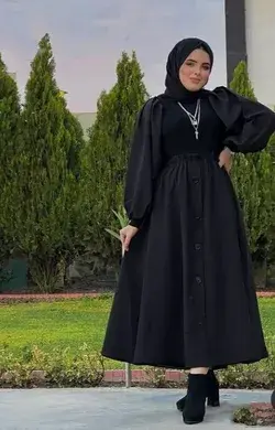 Black outfit Modest fashion
