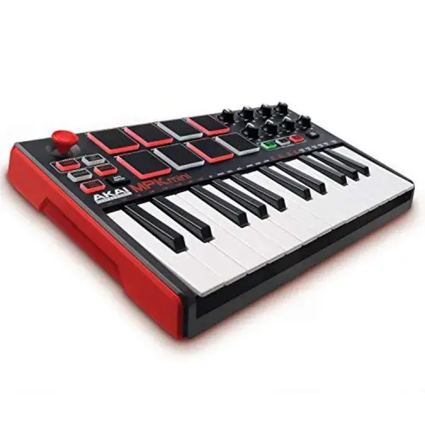 AKAI Professional MPK Mini MKII - 25 Key USB MIDI Keyboard Controller with 8 Drum Pads, 8 Assignable Q-Link Knobs and Pro Software Suite Included: Amazon.co.uk: Musical Instruments &amp; DJ