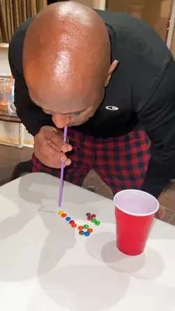 Boys vs. Girls M&M-sucking Game😂