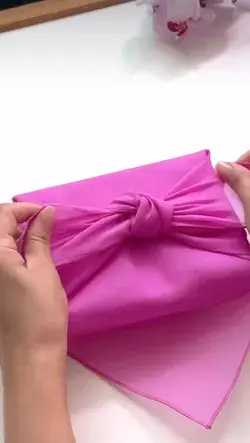 Embalagem de presente sem fita adesiva