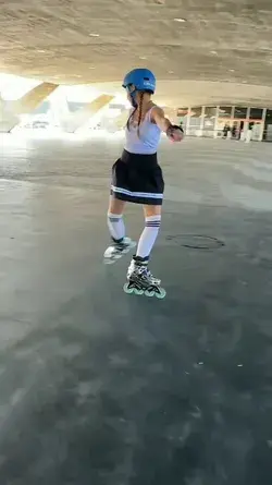 Roller skating Кататься на роликах