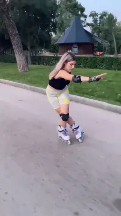 Roller skating skater Кататься на роликах