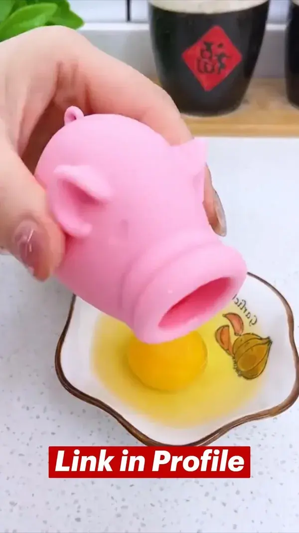 Cool Egg Yolk Separator for Baking at Home