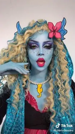 DIY Halloween Character Makeup: Unleash Creativity"