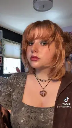 @st4wberryf4iry on tiktok!!