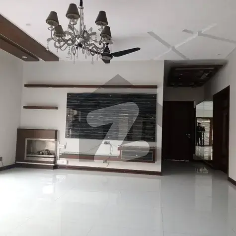 One Kanal Beautiful Designer House for Sale DHA Phase