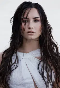 dailylovato.tumblr.com