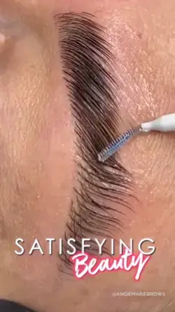 Eye Liner Of Satisfying