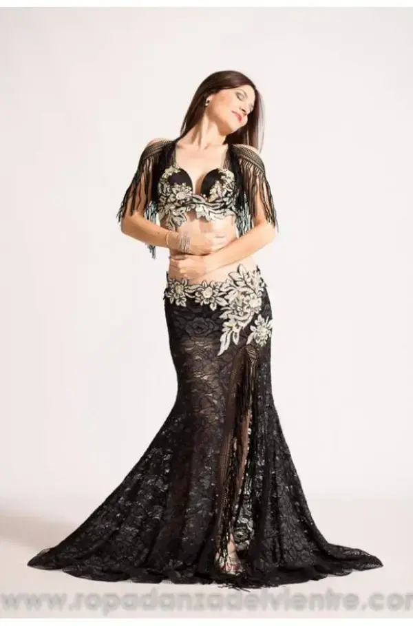 www.bellydancecostume.co.uk