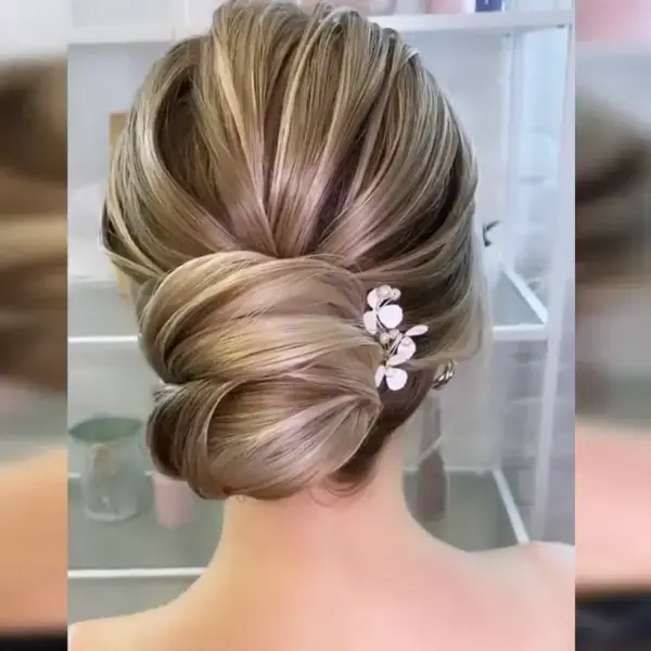 GORGEOUS UPDO TUTORIAL