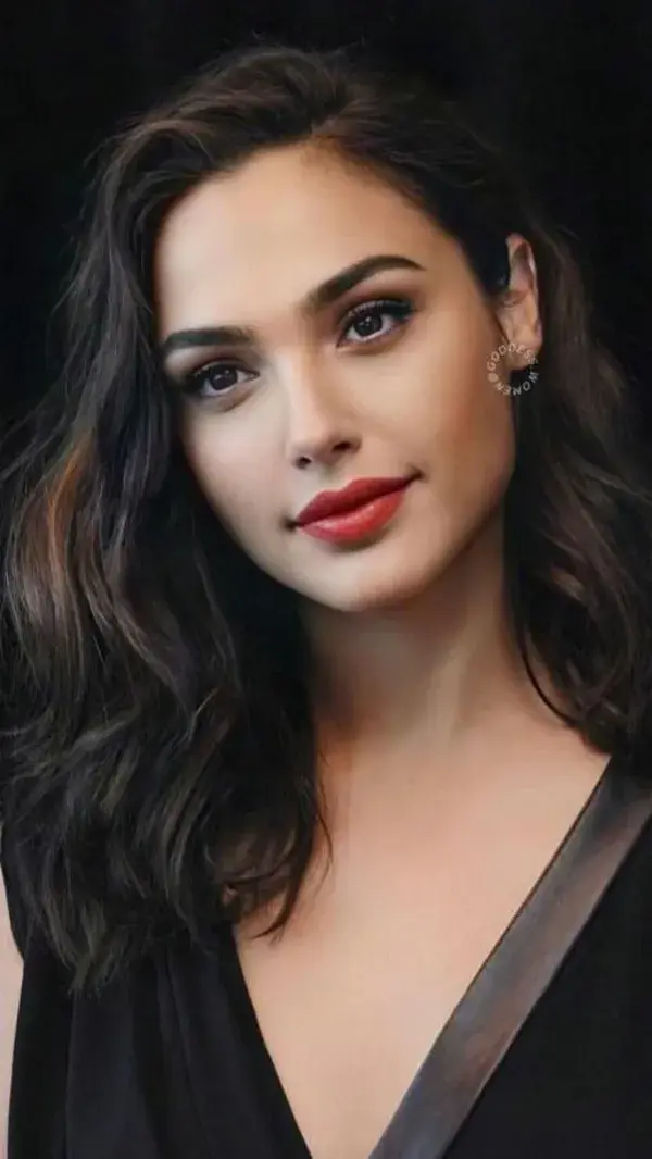 dailygadot.tumblr.com