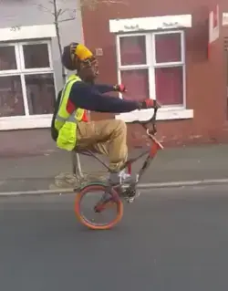 One wheel bike