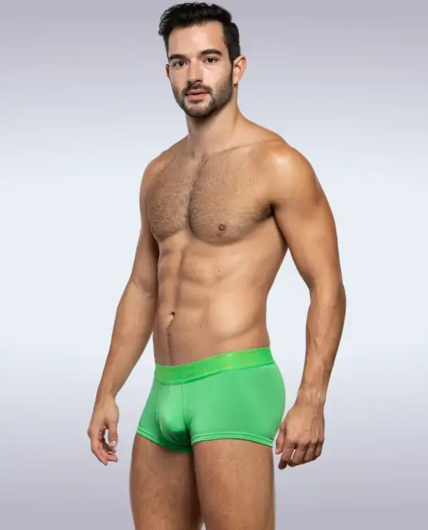 Green Bamboo Trunk - M