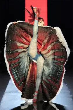 www.jeanpaulgaultier.com