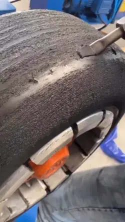 How to make sport car Tyer