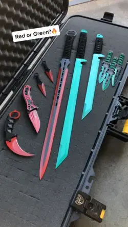 Red & Green Tactical Blade Set