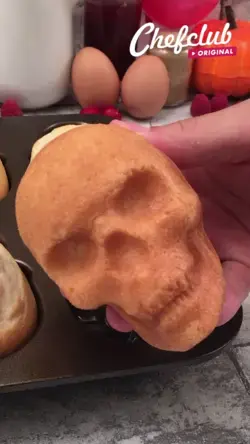 Skull Cake